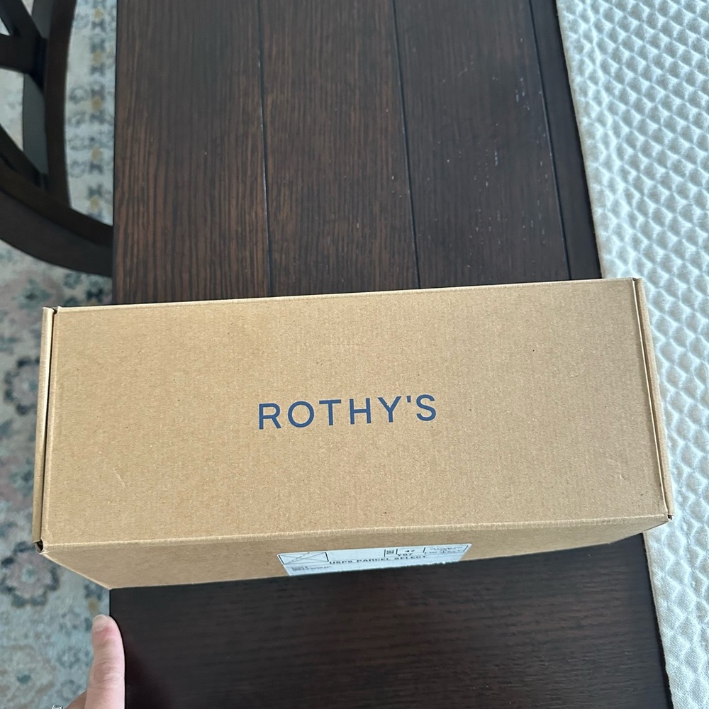 Rothy's Shoe Box